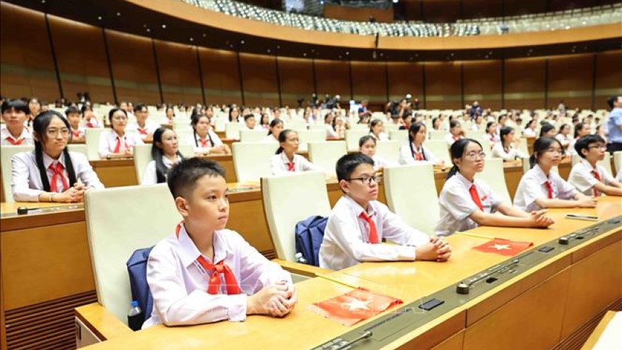 Children’s National Assembly mock session opens in Hanoi